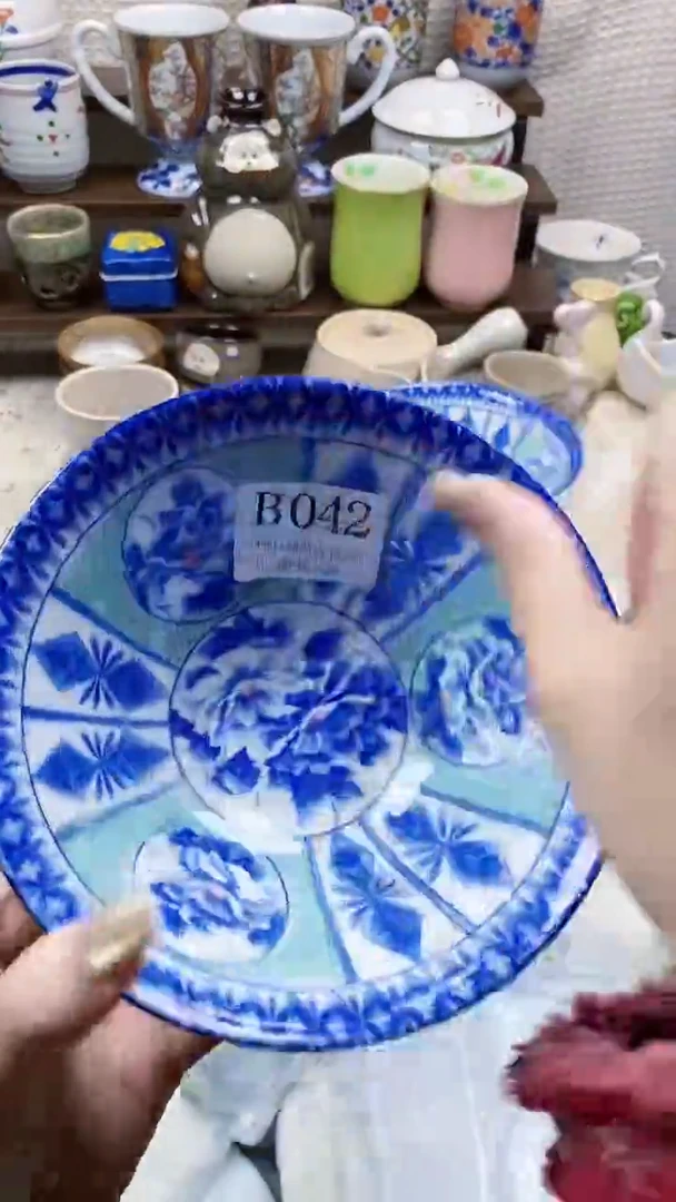 瓷片饭**伙           B042