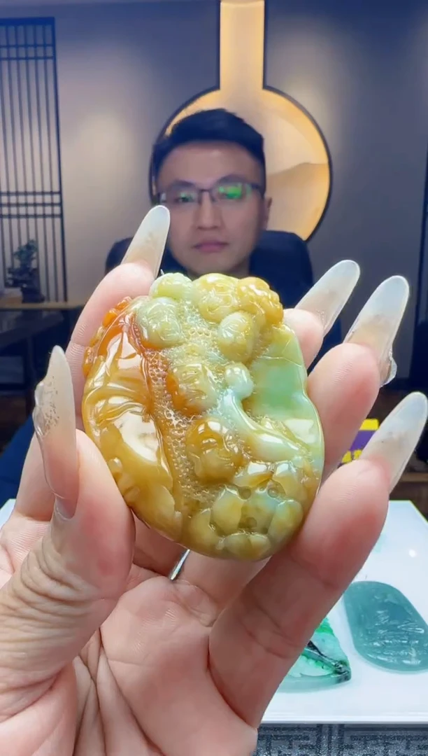 未镶嵌定制翡翠Q68397翡翠