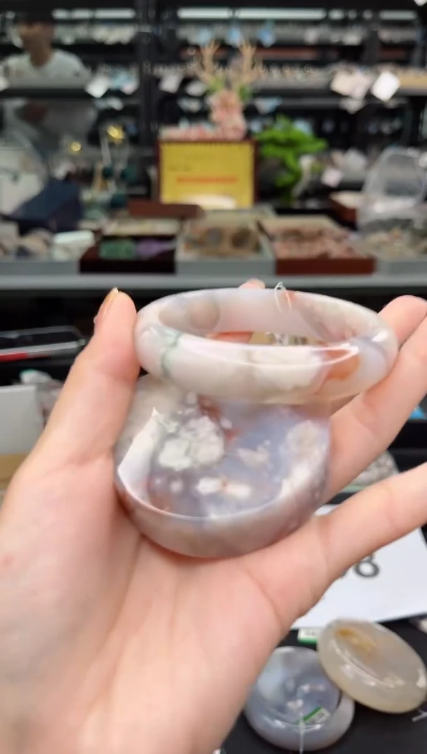 【闪购商品】石英质玉手镯未镶嵌60圈口（赠品镯心）3450071