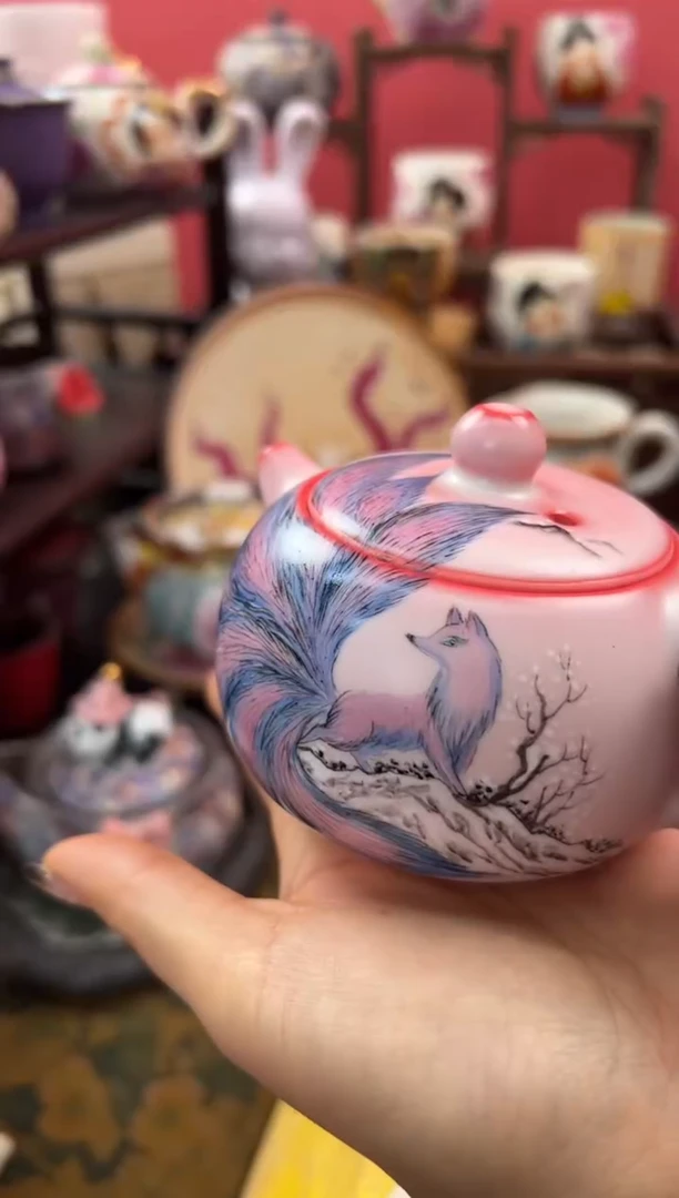 【闪购商品】猪油冻手绘多彩九尾狐西施壶