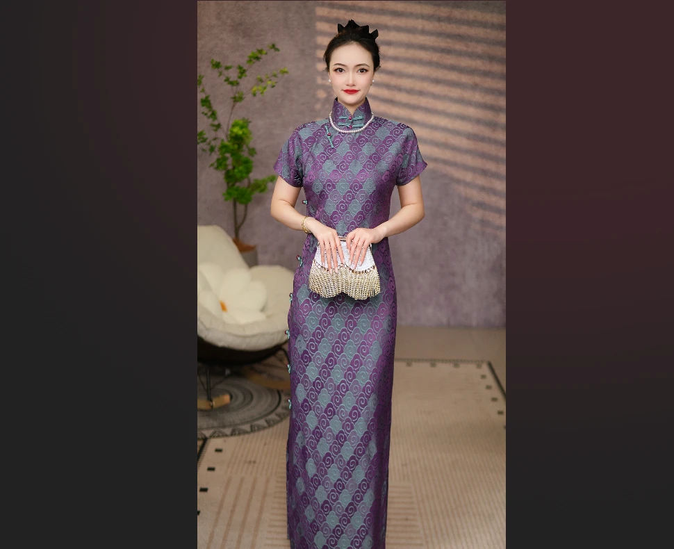全开襟一字扣日常低开衩织锦紫色旗袍气质中式祥云款优雅中国风