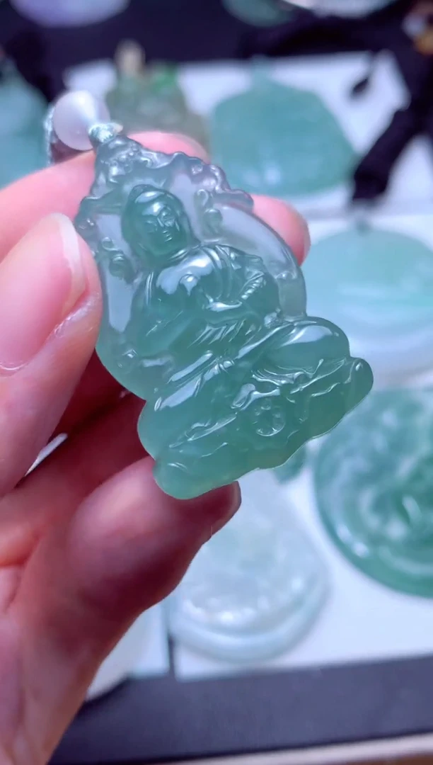 颈饰未镶嵌翡翠天然A货翡翠