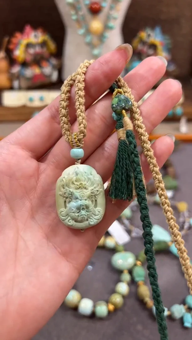 绿松石未镶嵌颈饰绿松石项链