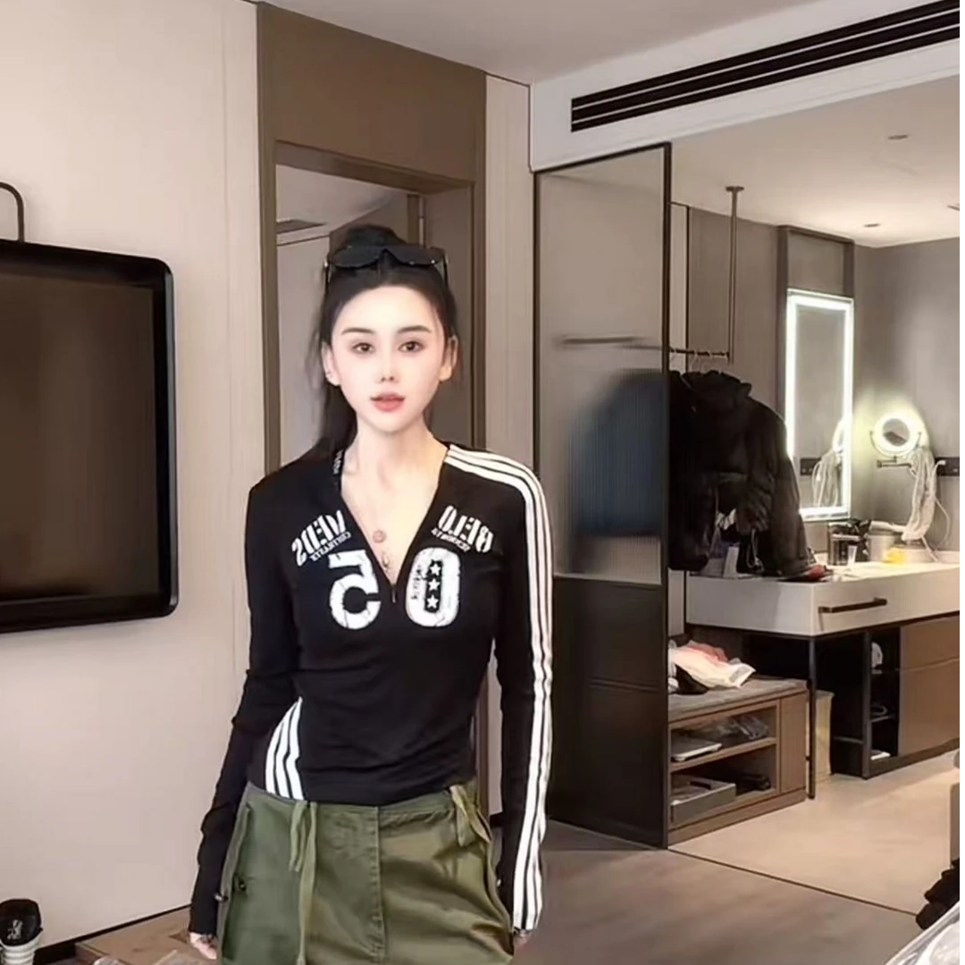 RUYIFASH半开拉链V领印刷T恤