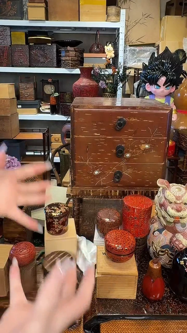 30*25*18大漆大漆