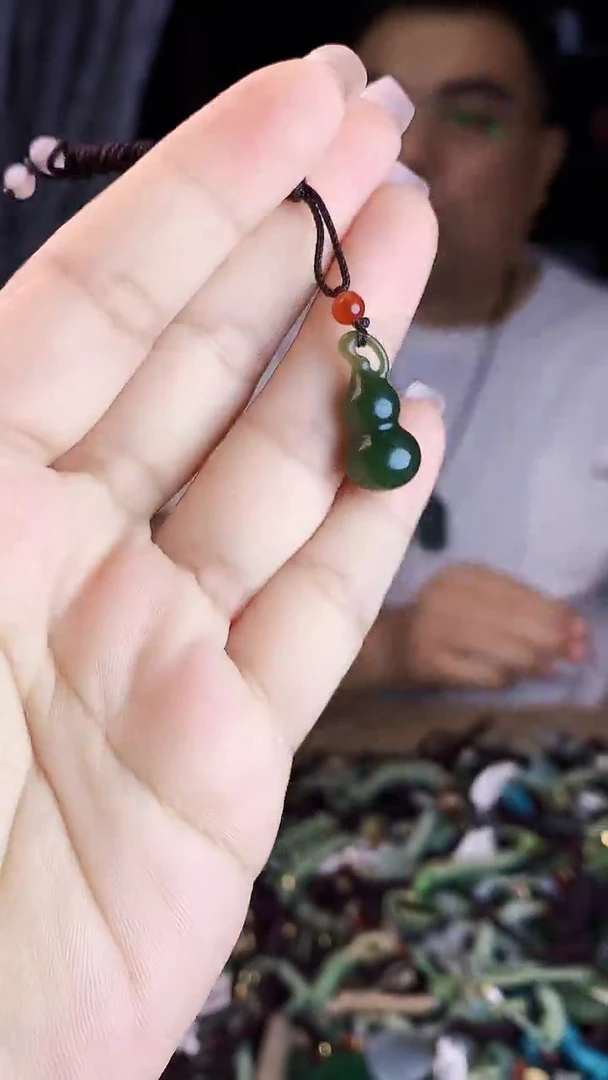 颈饰未镶嵌和田玉多样性发货拍一发一