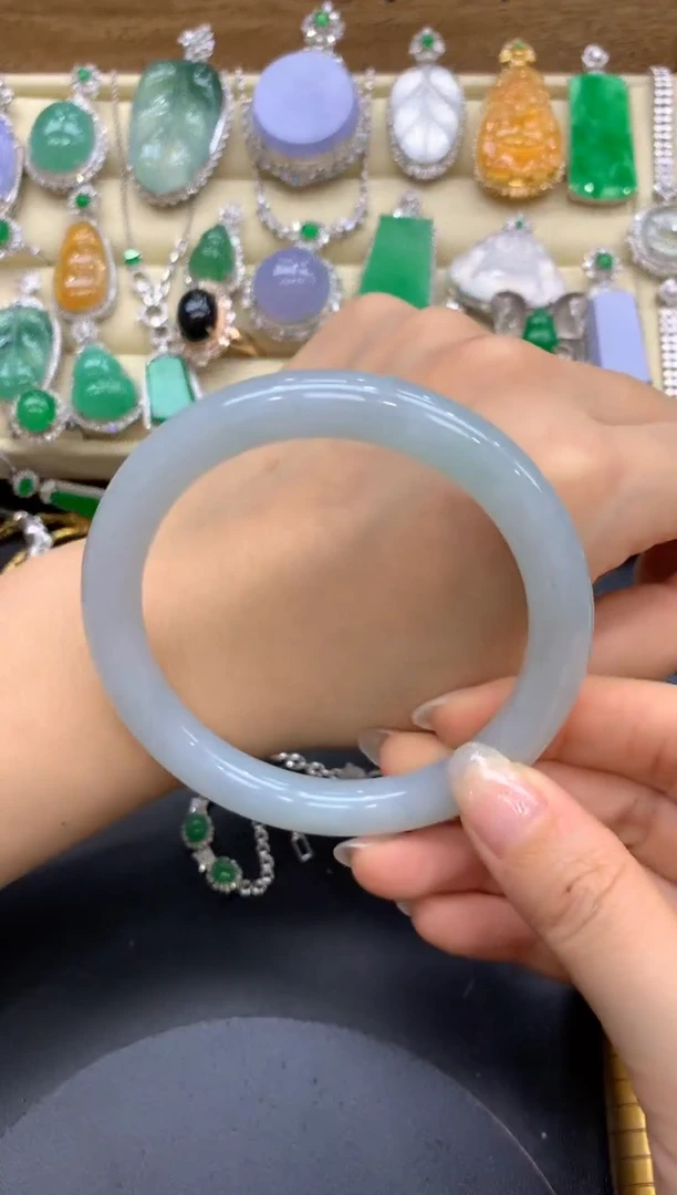 【闪购商品】翡翠手镯未镶嵌316-中国好珍宝