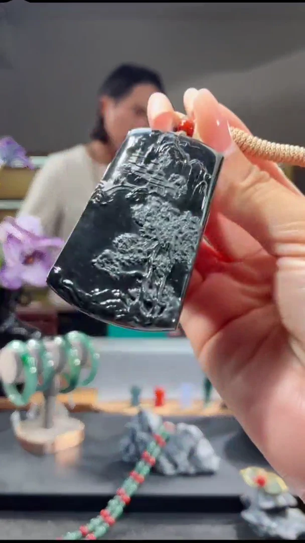 吊坠(不含链)未镶嵌翡翠山水牌（多样性发其一）