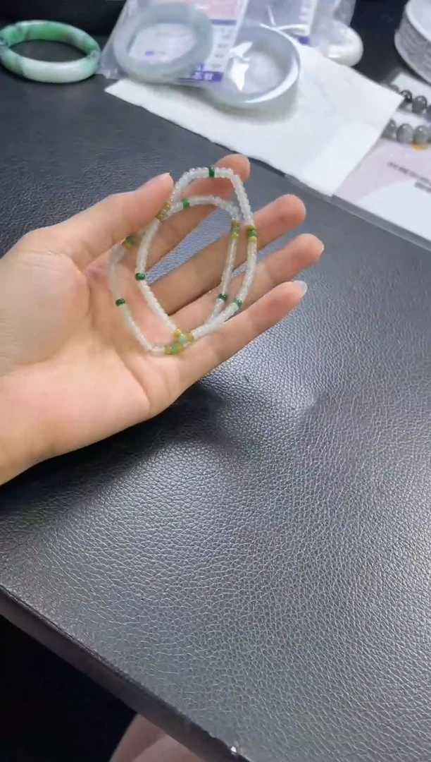 定制翡翠珠串未镶嵌小米珠串