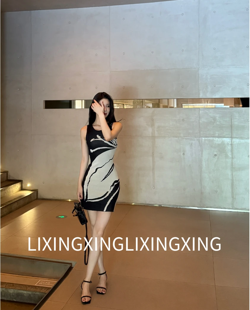 LXX【花瓣剪影】曲珠lulu风撞色夏季包臀裙连衣裙显瘦设计感复古