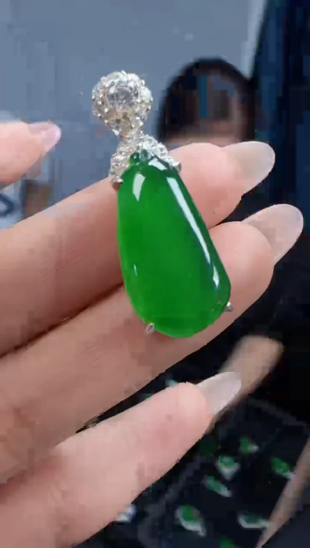未镶嵌定制翡翠翡翠吊坠53