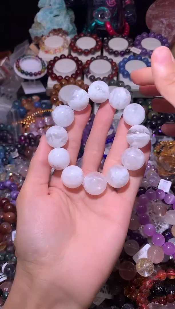 未镶嵌手串水晶白雪花