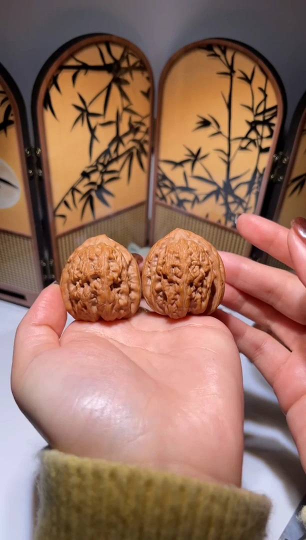 吊坠文玩核桃6号全品赤龙鸡心 37尺寸