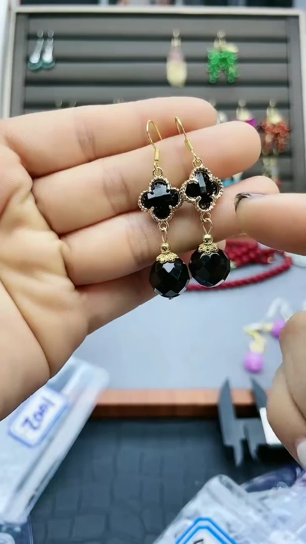 【闪购商品】黑曜岩耳饰14K金镶嵌100200