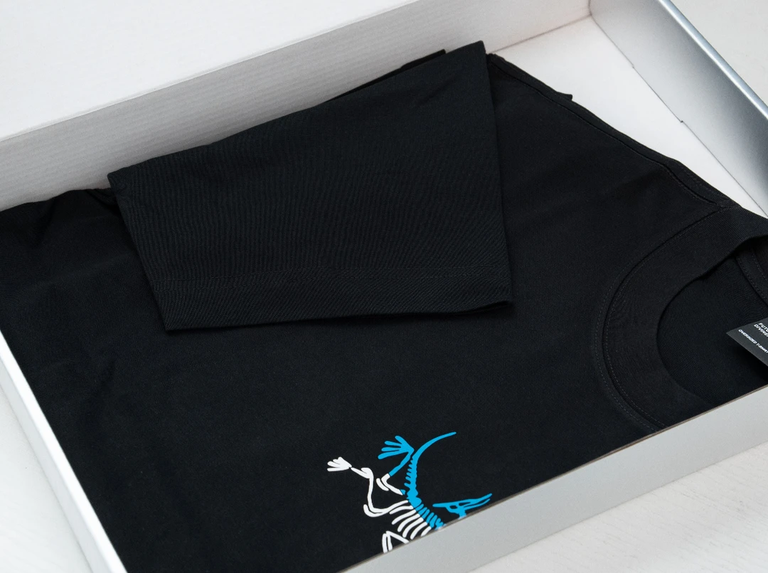 【22号链接-石鸟】25春夏新款奢品男女同款重磅情侣时尚休闲T恤1038