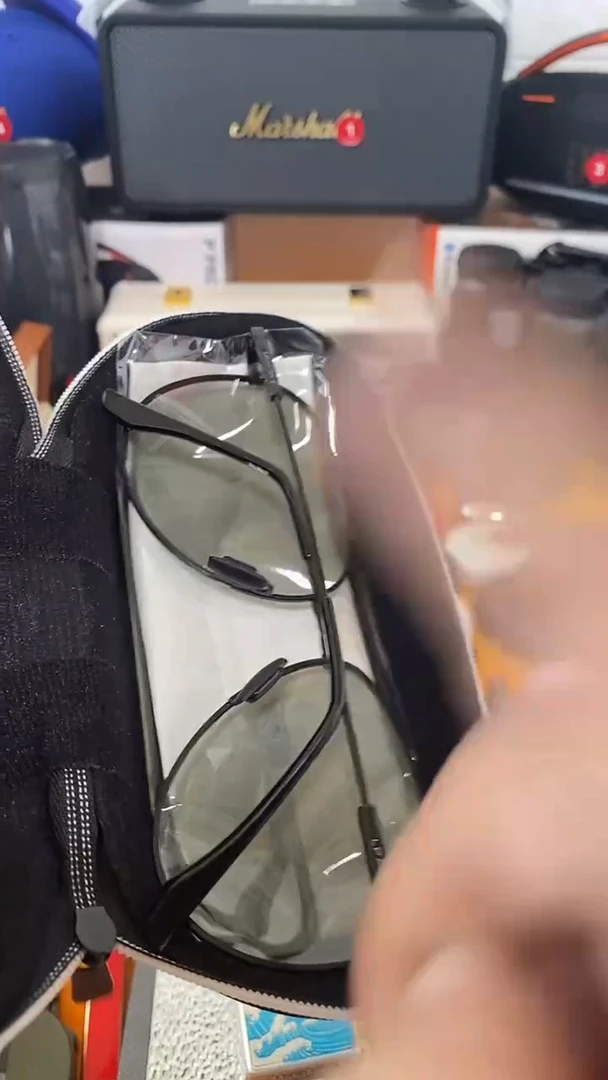瓷片闪购商品 如图所示