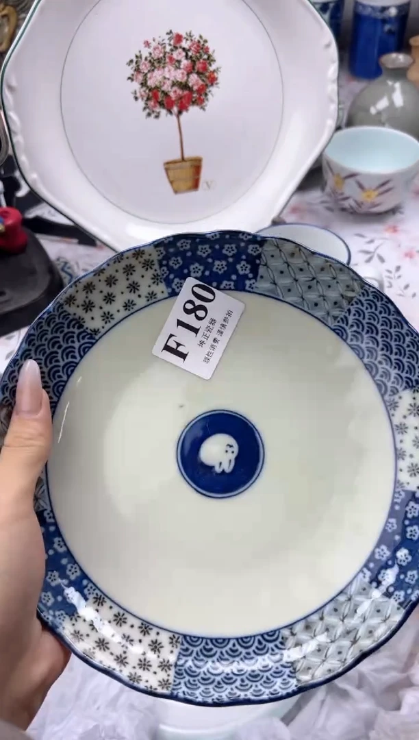 瓷片欢**好  F180