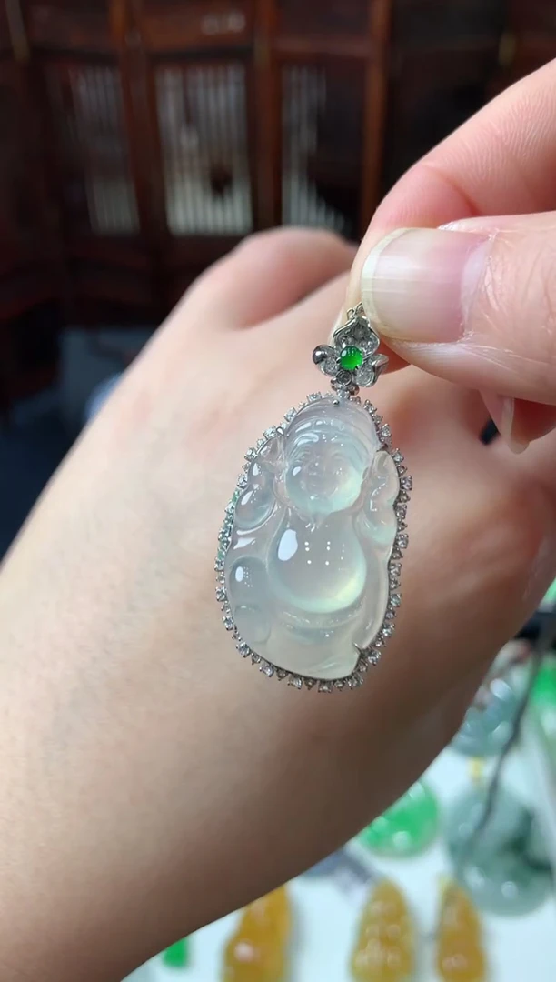 【闪购商品】翡翠吊坠(不含链)18K金镶嵌挂件