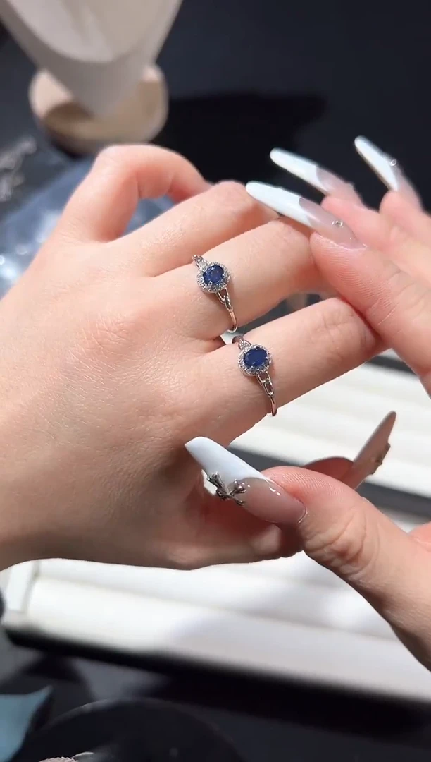 戒指蓝宝石银S925镶嵌88q多样性发其一【1个】