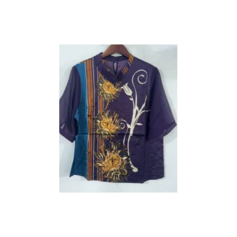 3-2390-0新款时尚小衫