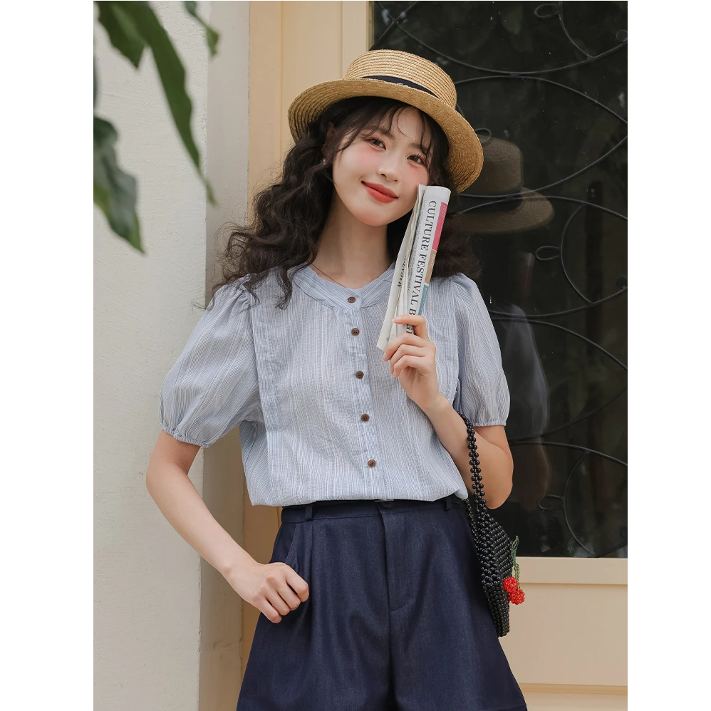 法式蓝色条纹短袖衬衫女2025新款秋季设计感小众气质宽松上衣百搭