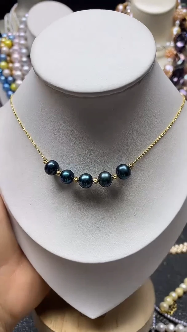 颈饰未镶嵌淡水珍珠多人