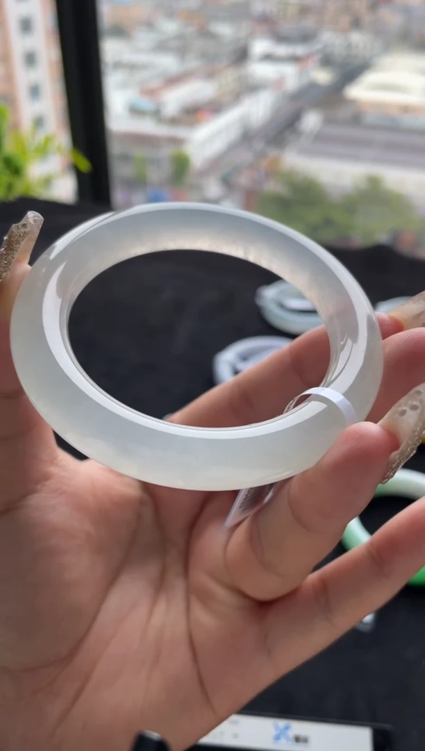 未镶嵌手镯翡翠三天鉴赏期