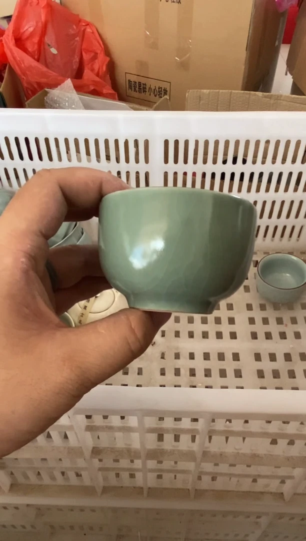无运费险有瑕疵的摄影的产品有使用过的痕迹有点脏介意勿拍