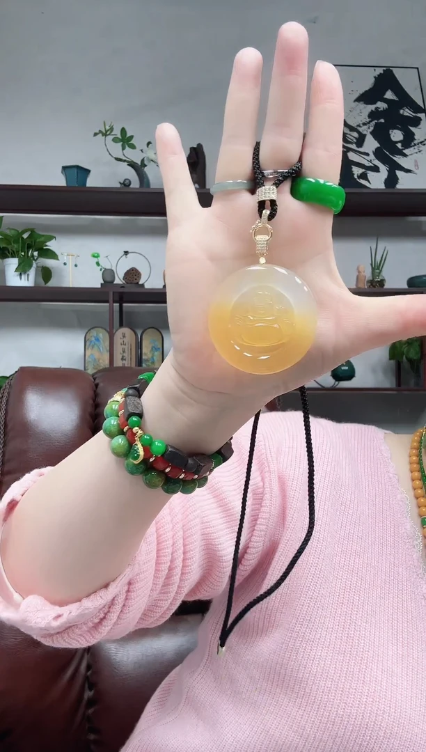 吊坠(赠链)未镶嵌翡翠冰黄翡佛公