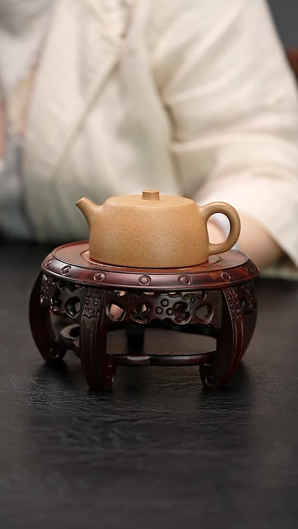 茶壶紫砂张俊峰黄金段申锡井栏110cc