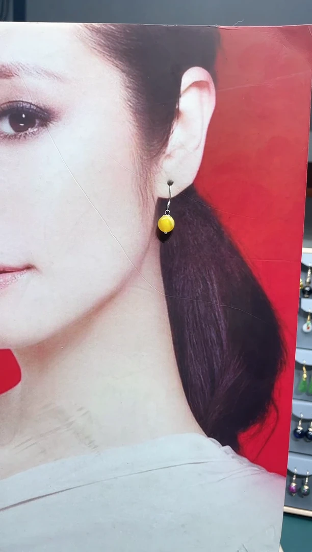 【闪购商品】蜜蜡耳饰银S925镶嵌时尚耳饰111