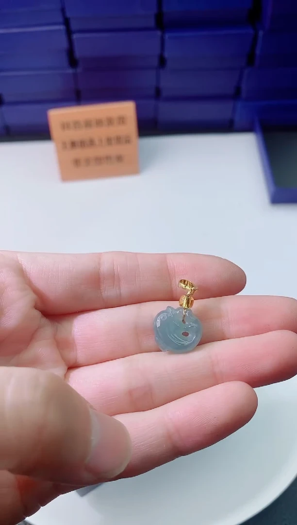 翡翠未镶嵌颈饰1111111111