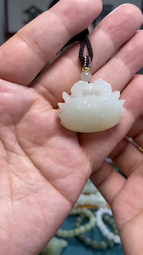 颈饰未镶嵌和田玉14