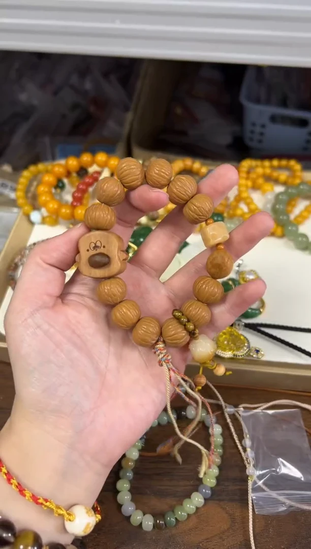手串猴头核桃凤羽猴头小熊设计款手串[05]