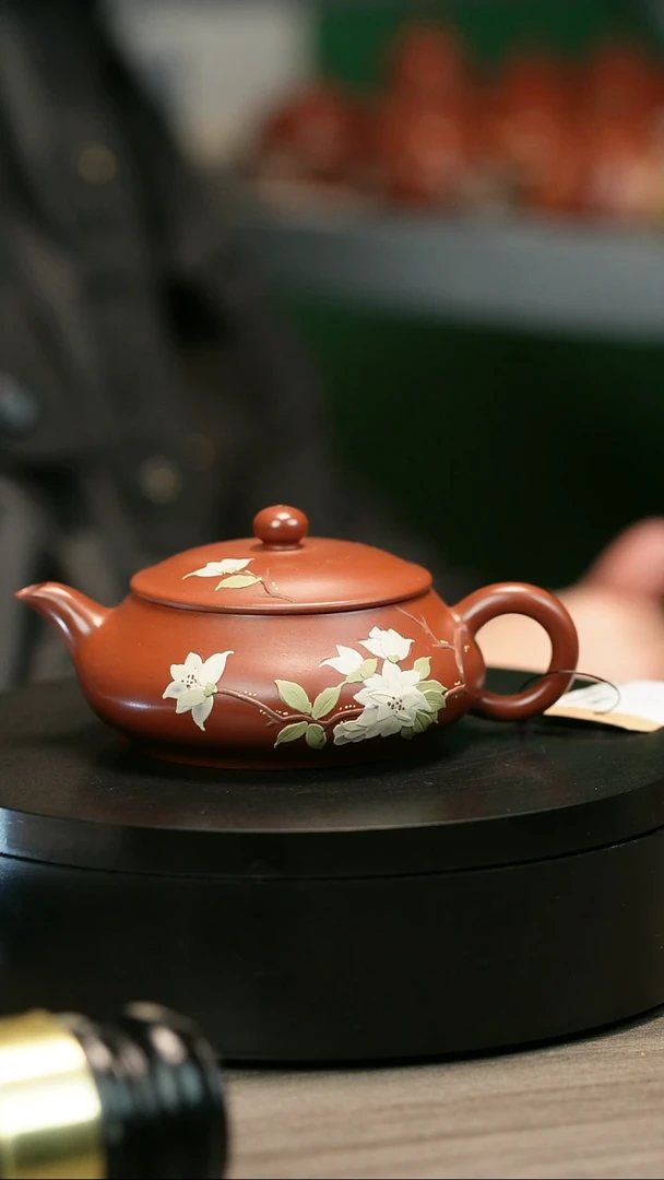 茶壶紫砂贰*.H2238赵翠红朱泥堆绘明炉