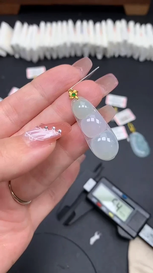 翡翠18K金镶嵌吊坠(不含链)MS185724