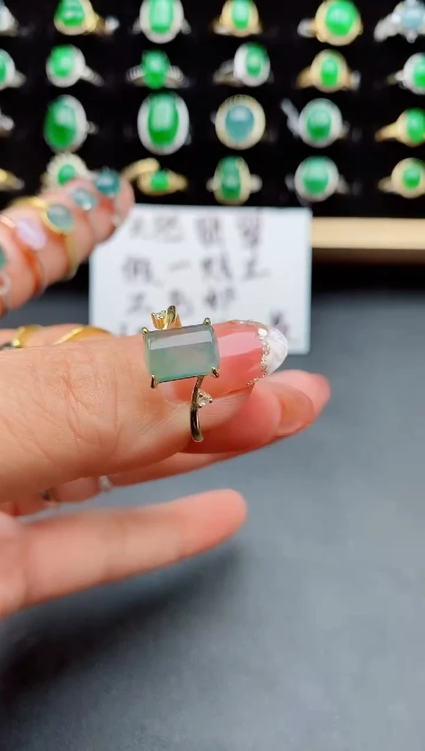 【闪购商品】翡翠戒指银S925镶嵌05805