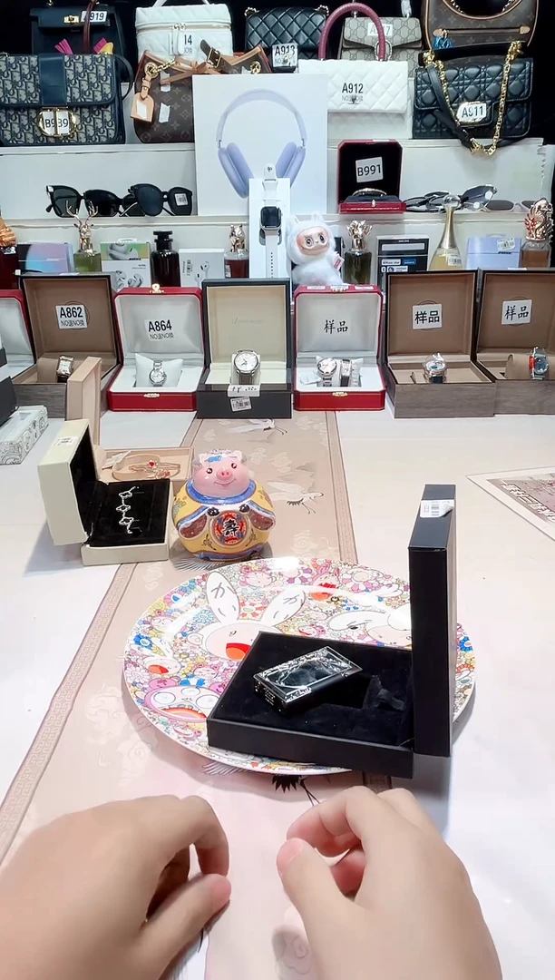 瓷片瓷器 库房到期 全部地板价@@1