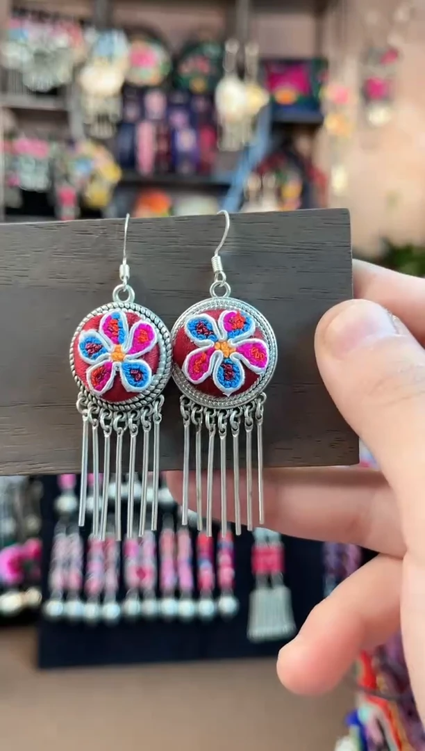 织绣民族风手工非遗老绣饰品412