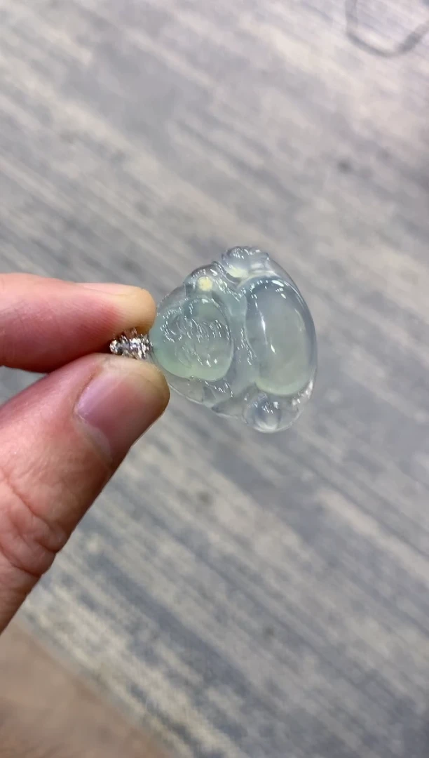 颈饰未镶嵌翡翠天然A货翡翠