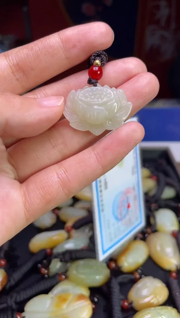 颈饰未镶嵌和田玉123