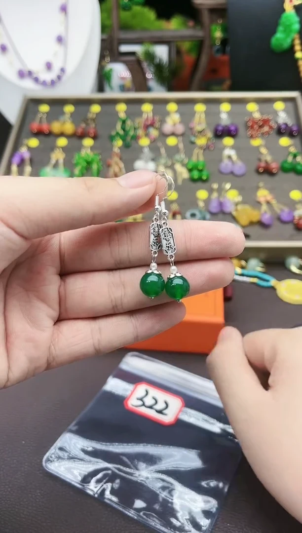 【闪购商品】玛瑙/玉髓耳钉银S925镶嵌322000