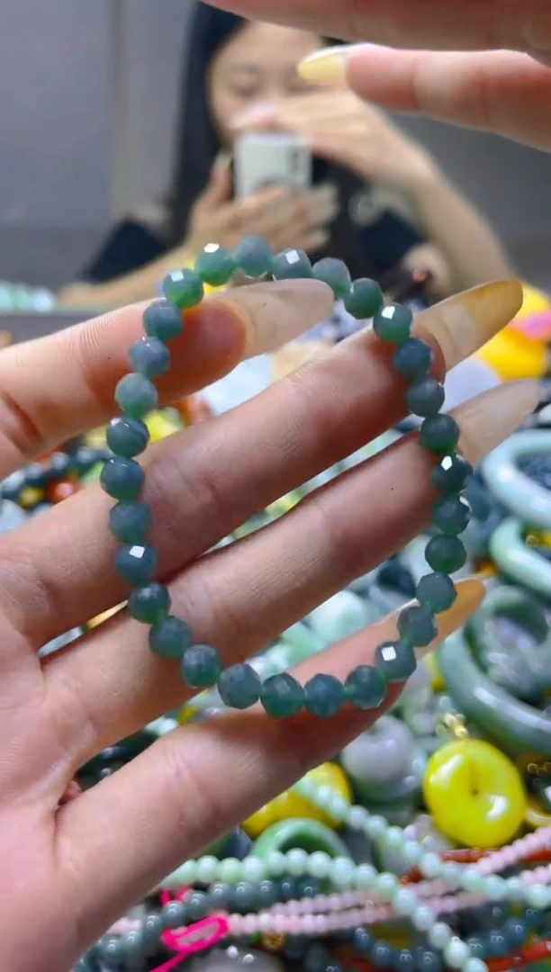 翡翠未镶嵌颈饰5MM/U/翡翠A货一图一物