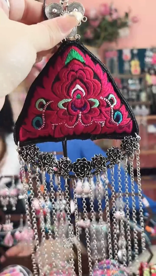 艺枝独绣手工饰品59