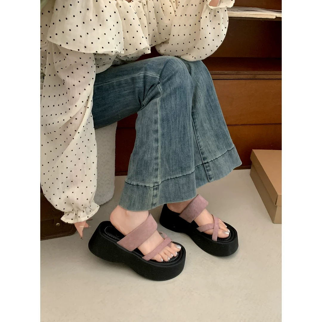 3530-6厚底韩版舒适休闲套指拖鞋跟高约6.5公分