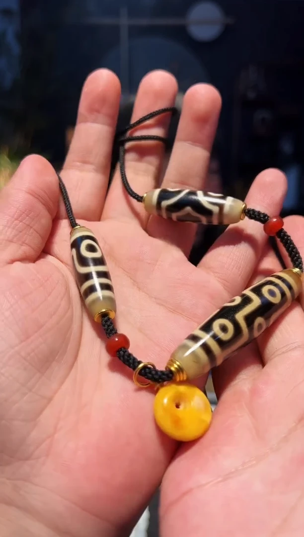 未镶嵌手串玛瑙/玉髓（覆膜）九眼挂饰-多眼