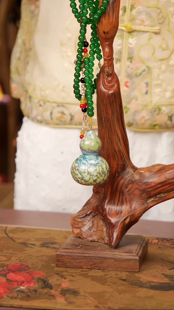 67天琦閤漆艺小葫芦挂件98