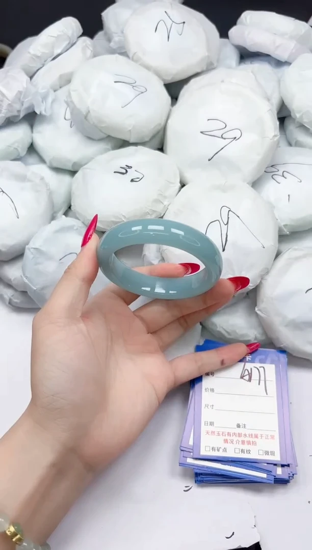 未镶嵌手镯石英质玉A177/5455