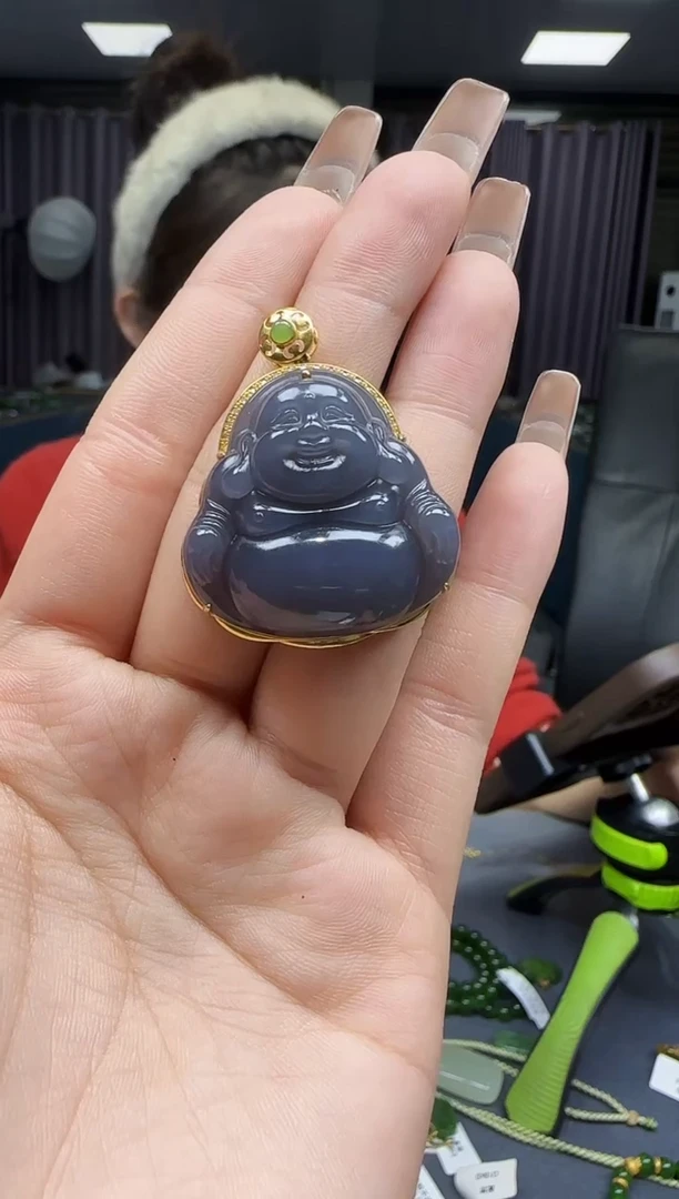 【闪购商品】和田玉挂件18K金镶嵌1