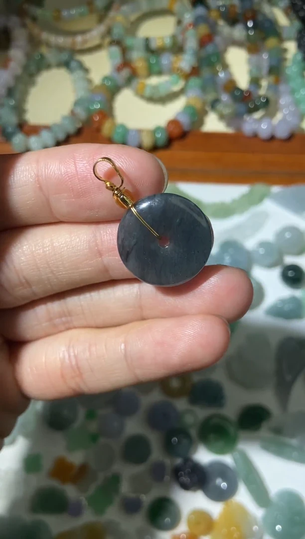 【闪购商品】翡翠颈饰未镶嵌【闪购商品】 天然翡翠